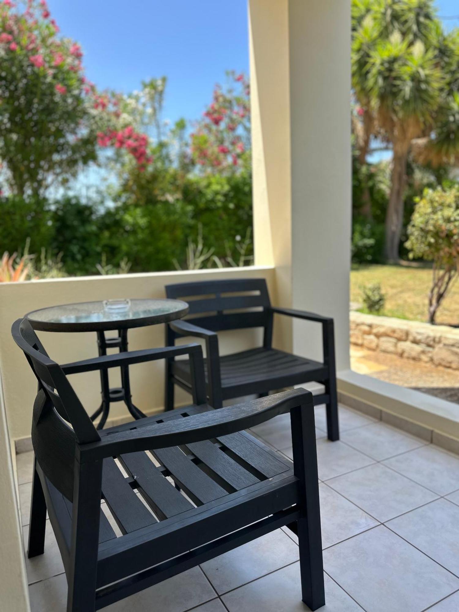 אדליאנוס קומפוס Rethymnian Modern Apartment מראה חיצוני תמונה