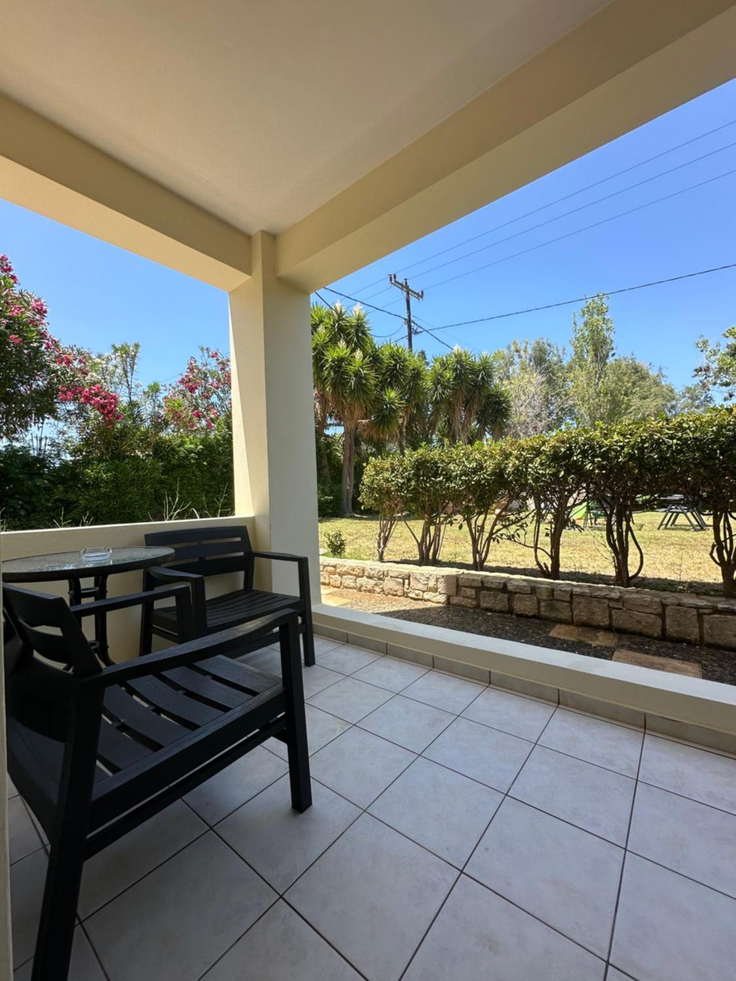 אדליאנוס קומפוס Rethymnian Modern Apartment מראה חיצוני תמונה